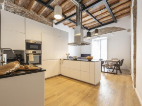 Bravissimo Bali, beautiful 2 bedroom apartment, Girona